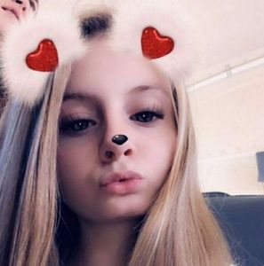 Meet your Posher, Hailey